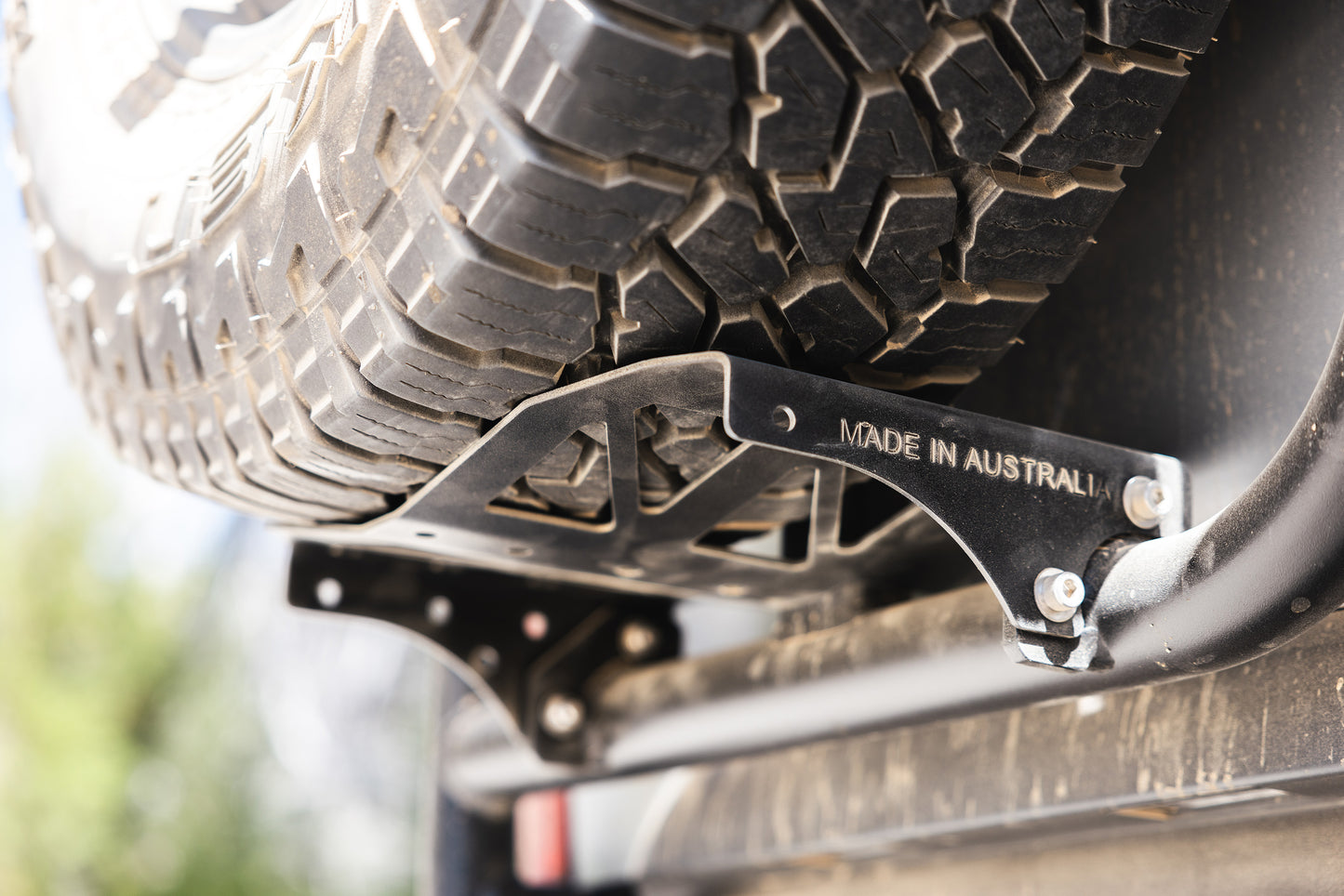 Adventure Ladder + Wheel Carrier - Volkswagen Crafter (2018+)